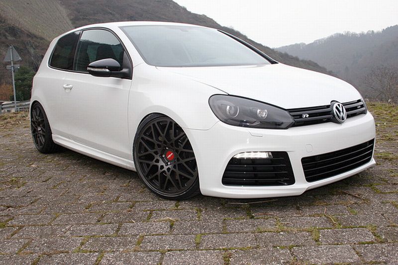 Golf 6 белый черные диски