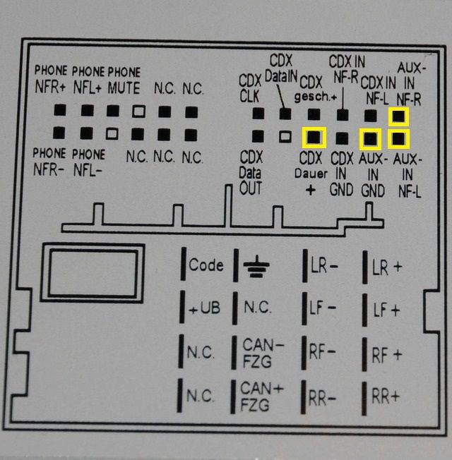 Clicca sull'immagine per ingrandirla. 

Nome:   vw_rcd_510_pinouts[1].jpg 
Visite: 153 
Dimensione: 62.3 KB 
ID: 1395459