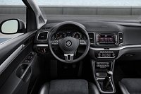 Clicca sull'immagine per ingrandirla. 

Nome:   nuova_volkswagen_sharan_04.jpg 
Visite: 339 
Dimensione: 29.8 KB 
ID: 1272650