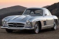 Clicca sull'immagine per ingrandirla. 

Nome:   mercedes-300sl-gullwing-alloy-1955.jpg 
Visite: 236 
Dimensione: 115.4 KB 
ID: 1398021